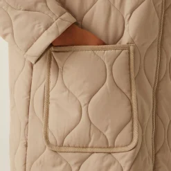 Damski płaszcz ocieplany oversize Jaycee II | Beżowy