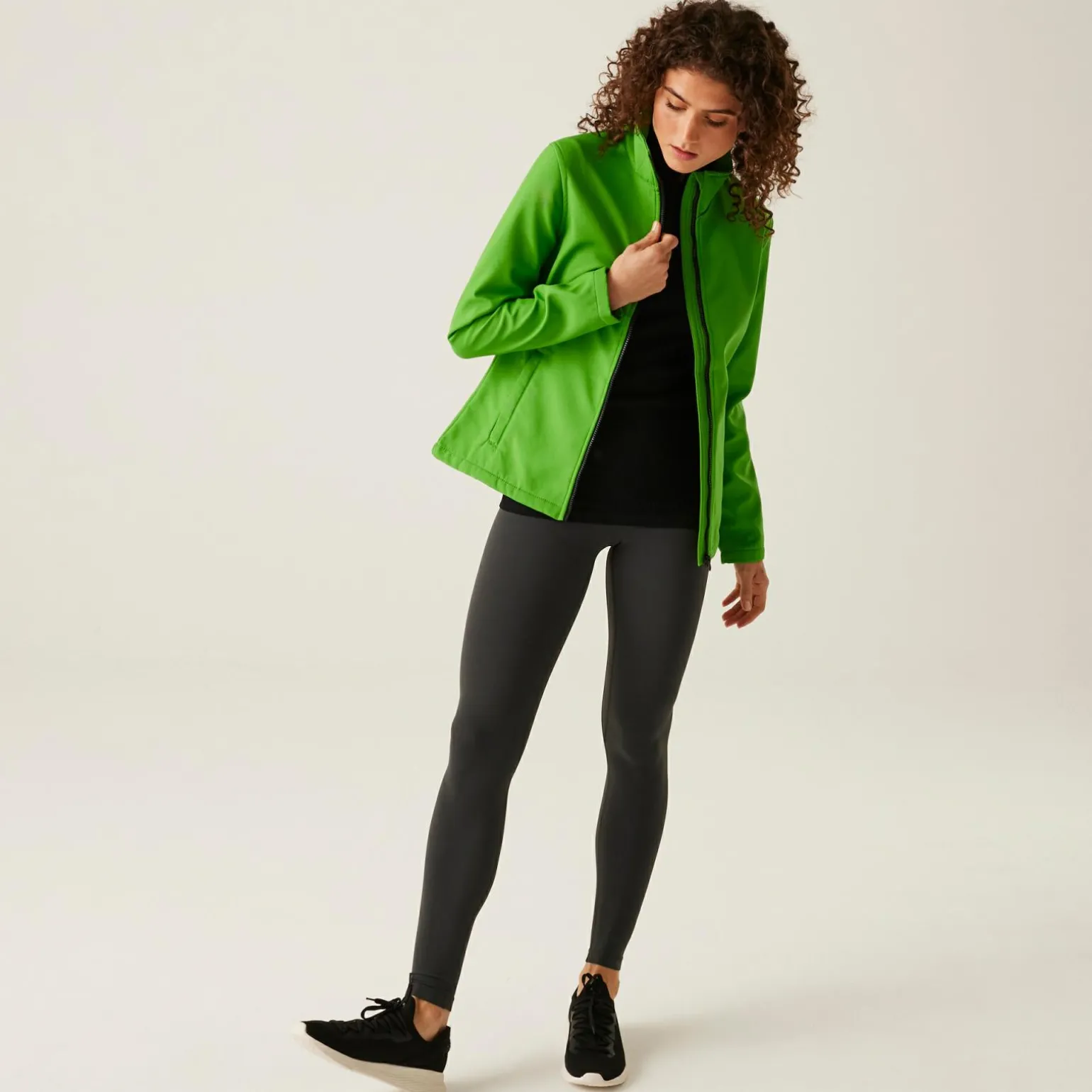 Damski softshell Ablaze | Zielono-czarny