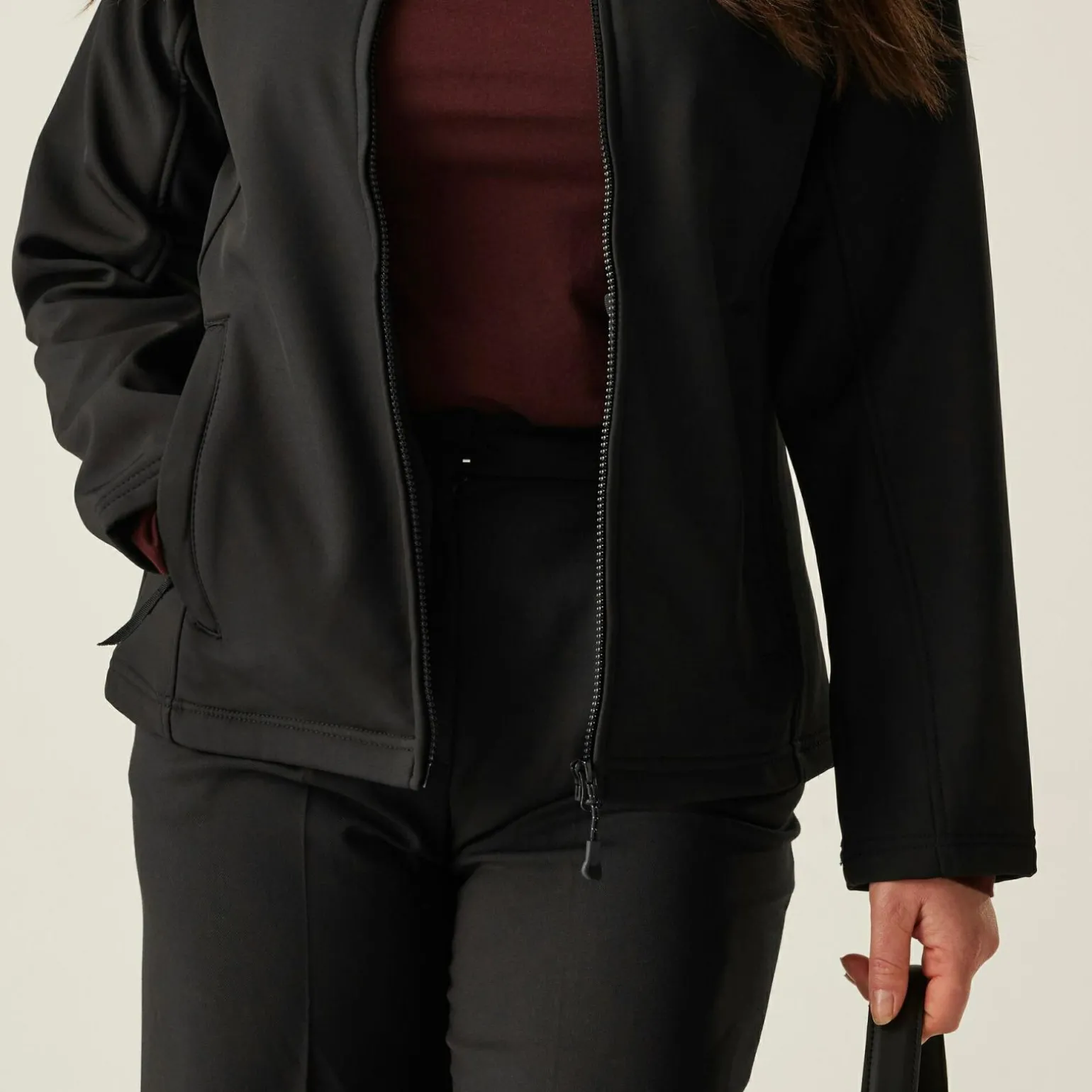 Damski softshell Uproar | Czarny