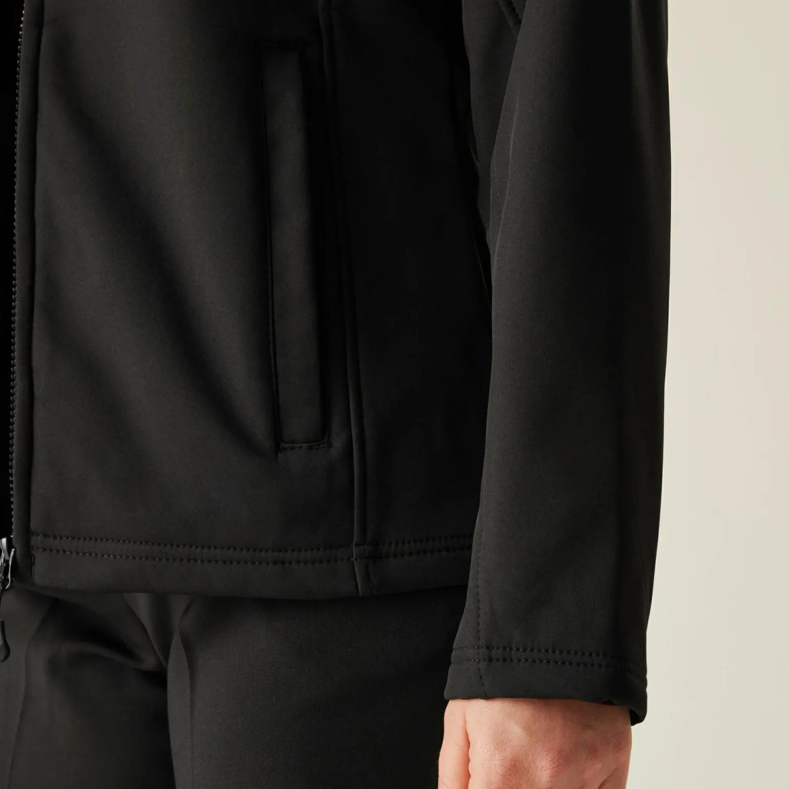 Damski softshell Uproar | Czarny