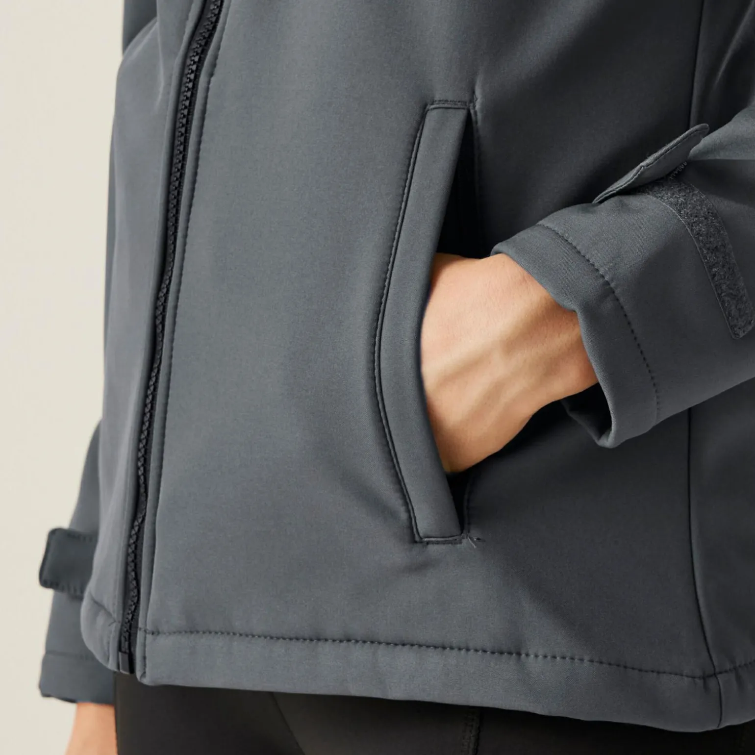 Damski softshell z kapturem Venturer | Szaro-czarny