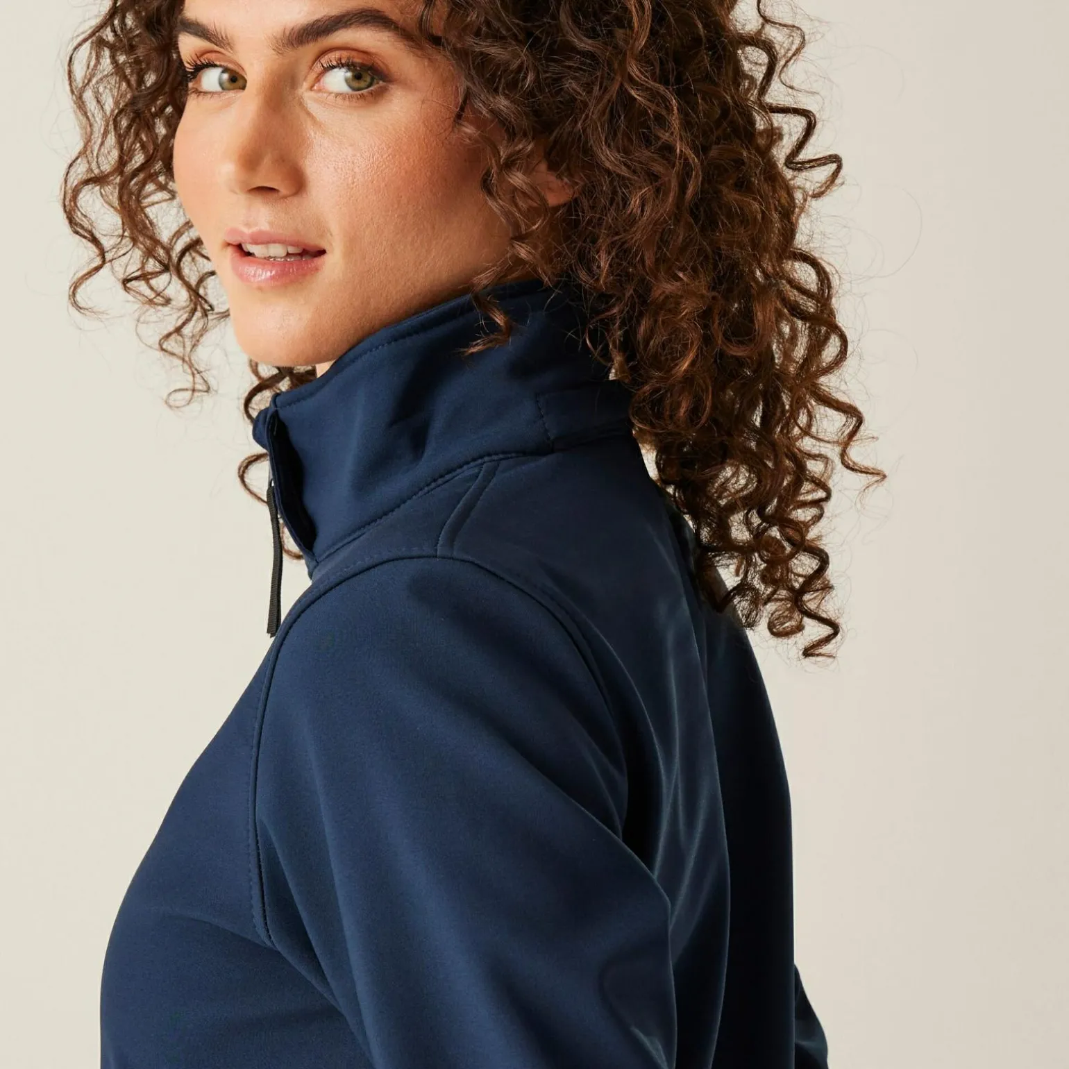 Damski softshell z kapturem Venturer | Granatowy