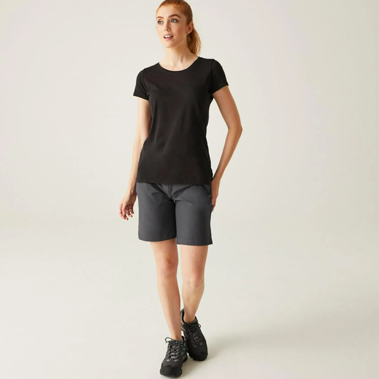 Damskie spodenki trekkingowe Xert Stretch III | Szary