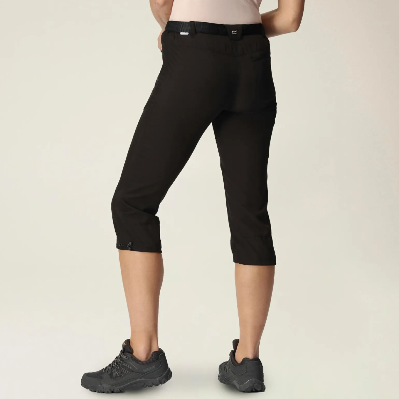 Damskie spodnie trekkingowe 3/4 Xert Capri Light | Czarny