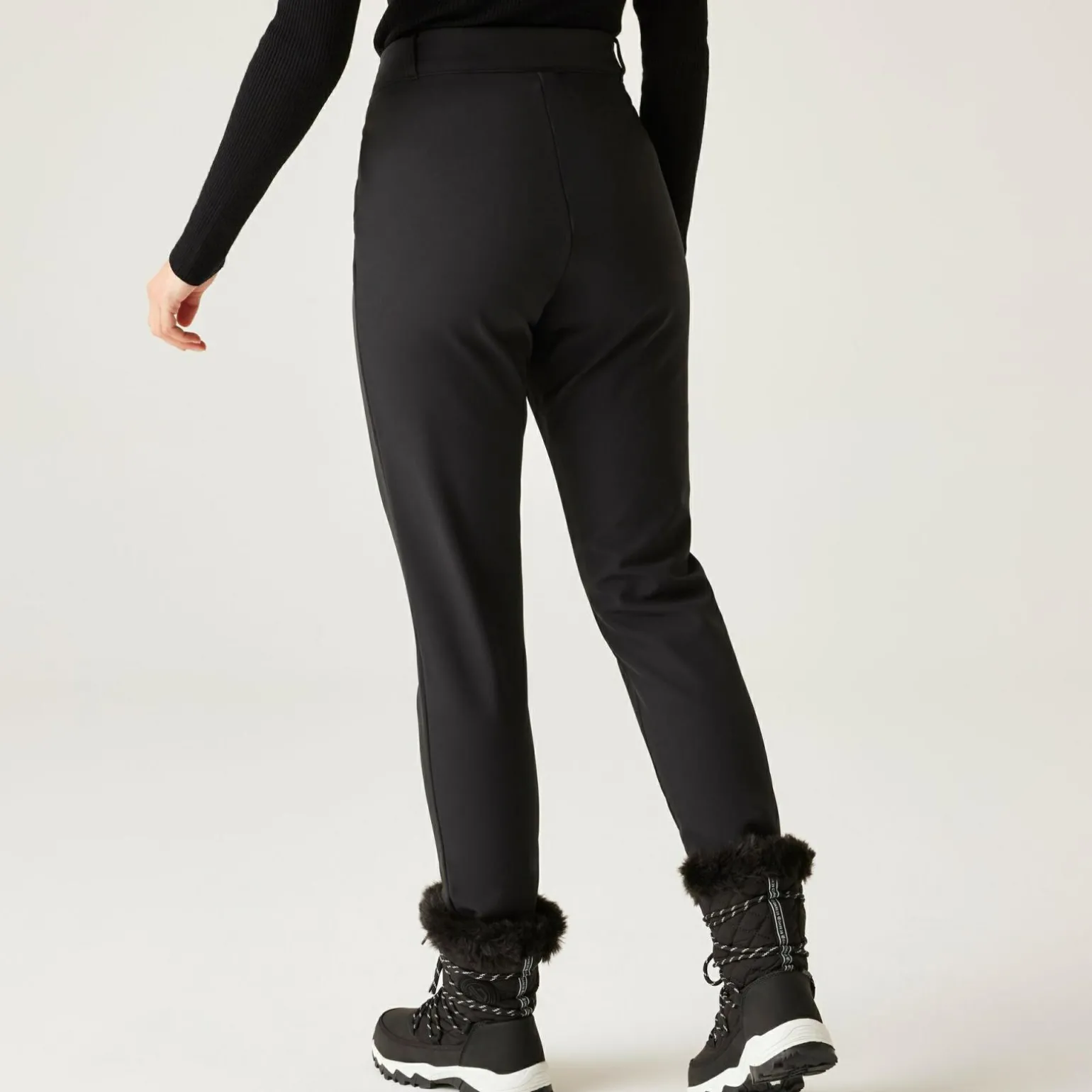 Dare 2b - Damskie spodnie narciarskie Sleek IV | Czarny