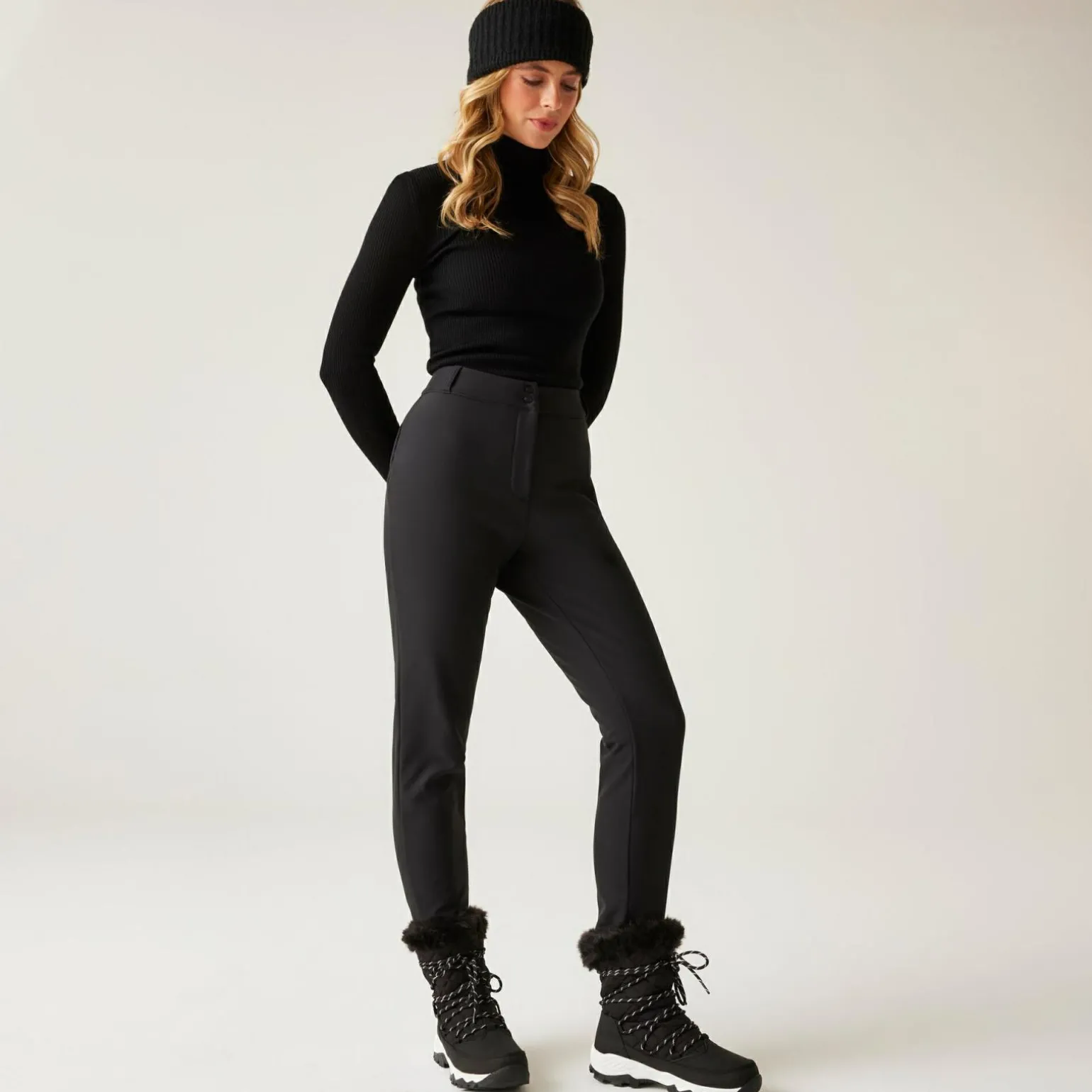 Dare 2b - Damskie spodnie narciarskie Sleek IV | Czarny