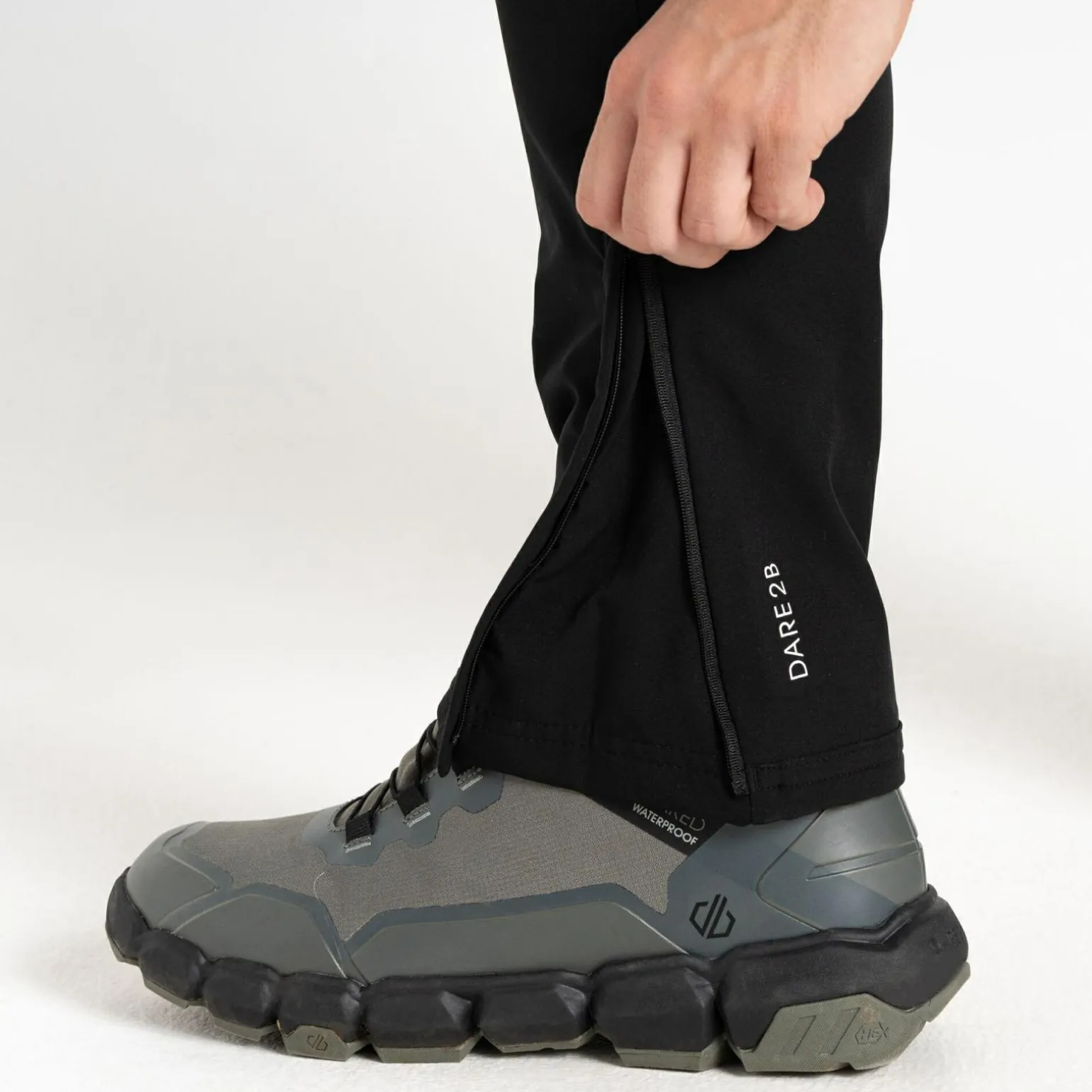 Dare 2b - Damskie spodnie trekkingowe softshell Melodic Pro | Czarny