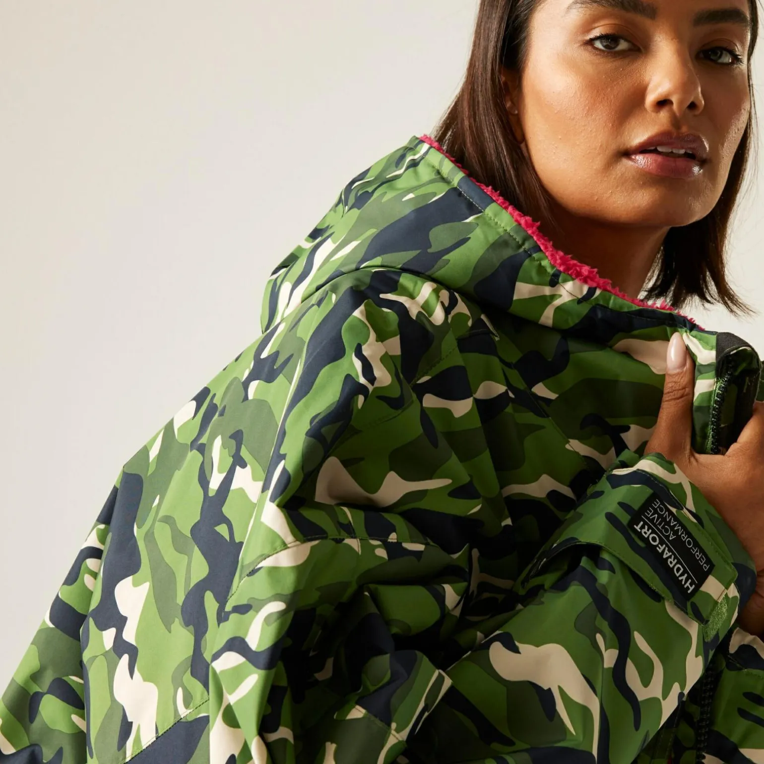 Unisex płaszcz plażowy wodoodporny Changing Robe | Jasnozielony